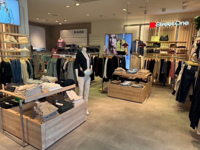 Street One Cecil Store Muri AG